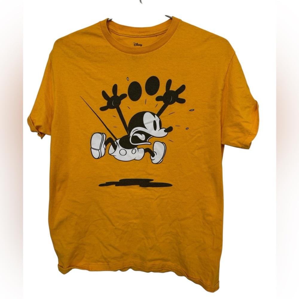 Disney Disneyland Mickey Mouse Scared Retro Yellow Men’s M Graphic T-Shirt